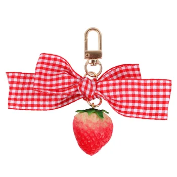 1 ADET Çilek Kırmızı Kalp Anahtarlık Anahtarlık Kadınlar Kız Takı İçin Simüle Meyve Sevimli Araba Anahtarlık Anahtarlık En İyi Arkadaşı