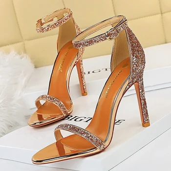 2021 Seksi Kadınlar 10cm Yüksek Topuklu Sandalet Bayan Bling Düğün gelin ayakkabıları Scarpins Glitter Gümüş Altın Topuklu Fetiş Stiletto Pompaları
