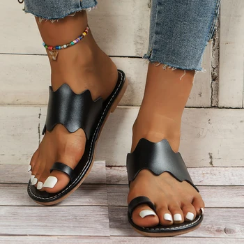 2023 Kadın Yaz Sandalet Bayanlar PU deri Terlik Kadın Siyah Rahat düz ayakkabı Kadın Flip Flop Flats Shoes Femme 42 43
