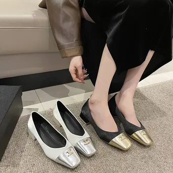 2023 Yeni Bahar Varış Kadın Flats Bale Moda Toka düz ayakkabı Kadın Sığ Balerin Mokasen üzerinde Kayma Karışık Renkler