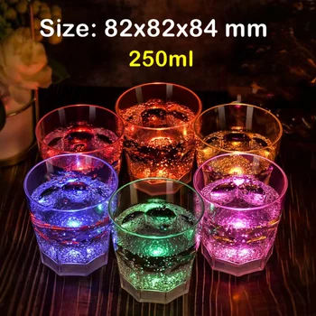 6 Adet LED Bardak Renkli içme kupaları Yanıp Sönen Parlayan Malzemeleri Viski Bardağı İndüksiyon Aydınlık Kokteyl Parti Dekor 150/120/250Ml