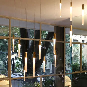 Iskandinav dikey tüp avize merdiven kombinasyonu asılı ışık çatı salonu lüks kolye lamba Villa yemek masası avize
