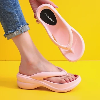 Kalın Taban Takozlar Flip Flop Kadınlar İçin 2022 Yaz Klip Ayak platform sandaletler Kaymaz plaj terlikleri Açık Slaytlar Moda