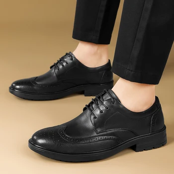 Klasik hakiki deri ayakkabı Erkekler için Rahat erkek resmi ayakkabı Lace Up Resmi Ofis iş ayakkabısı Erkekler Parti Düğün ayakkabı Oxfords