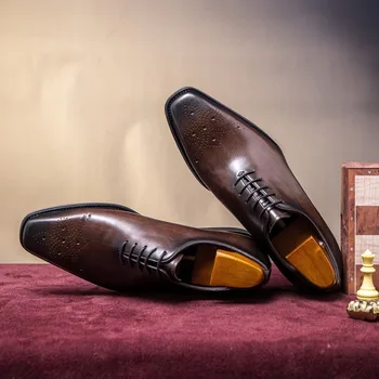 Resmi Ayakkabı Erkekler İçin Yeni 2022 Lace Up Siyah Kahverengi rahat elbise Ayakkabı Erkek Moda Hakiki Deri Düğün Oxford Ayakkabı Adam